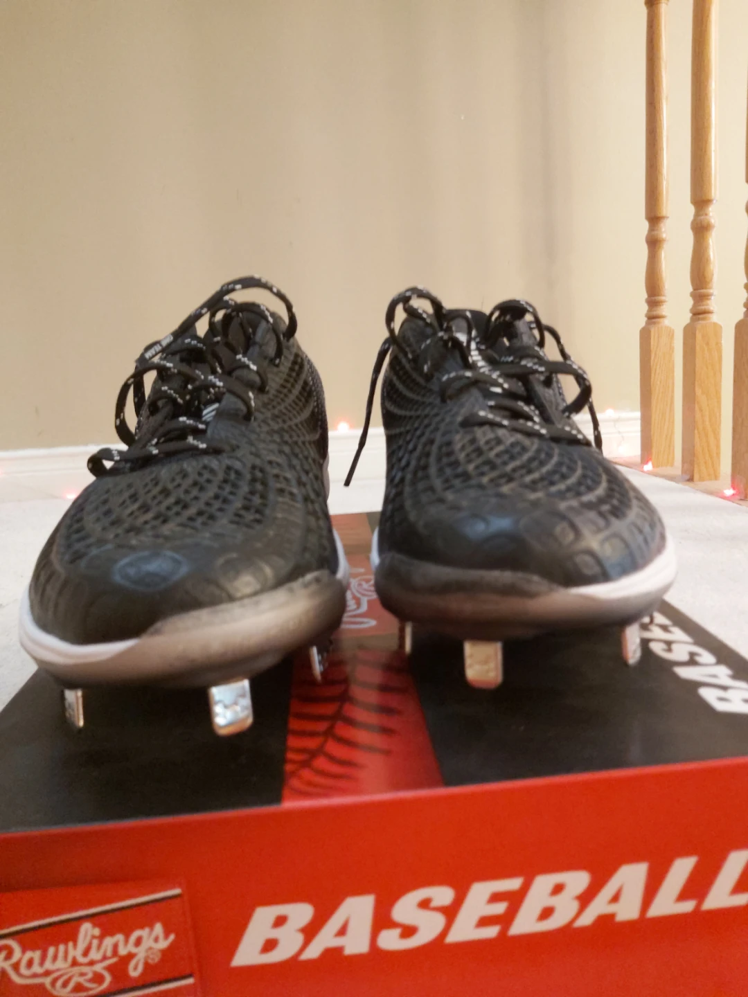 NEW Women's Size 10 Under Armour Softball Cleats - photo 2