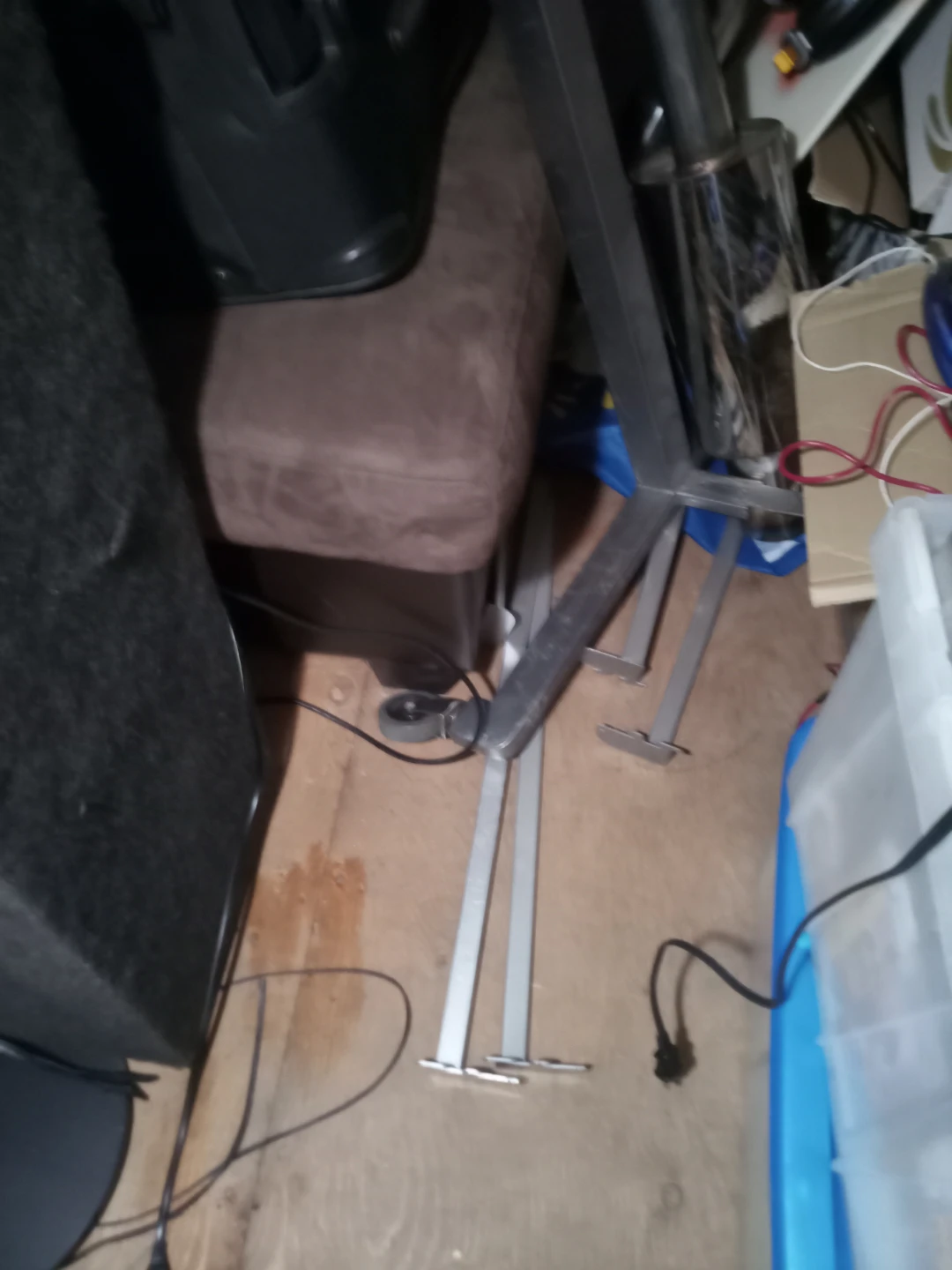 Clothes hangers - photo 3