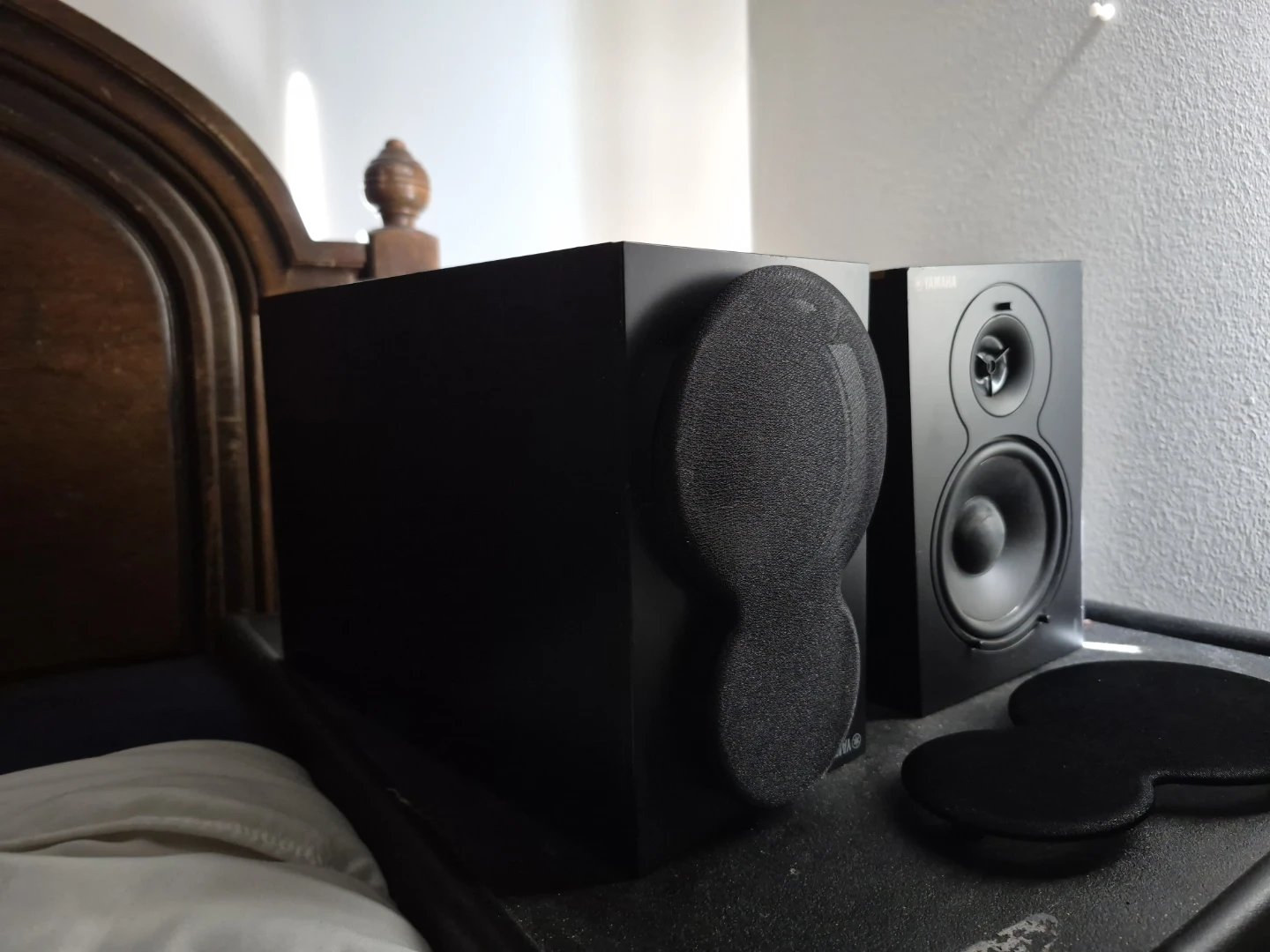 Yamaha Bookshelf Speakers (Pair)  NS-BP100