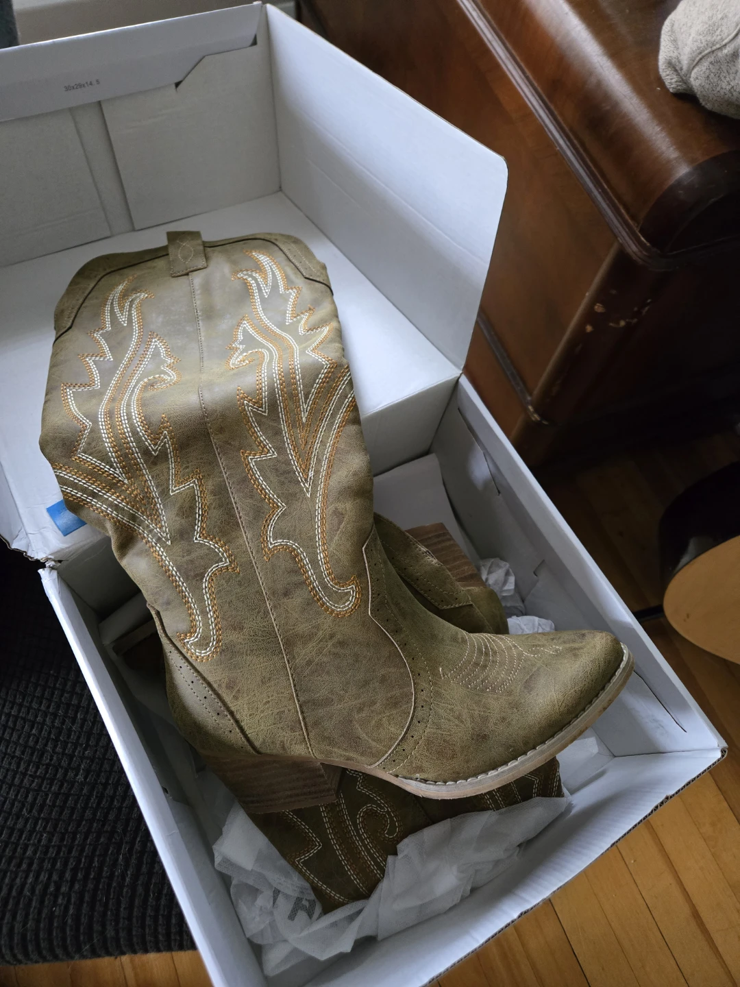 Women's Cowboy Boots - Tan - Size US 8 - photo 2