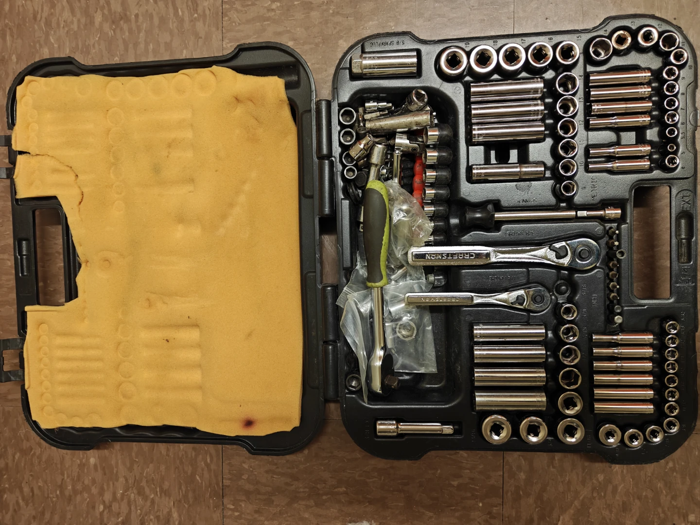 Craftsman 104-pc. Mechanics Tool Set - photo 2