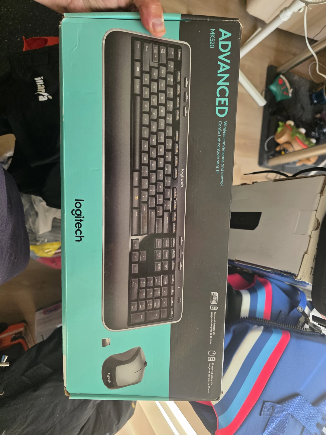 Logitech Advanced MK520 Wireless Keyboard and Mouse Combo