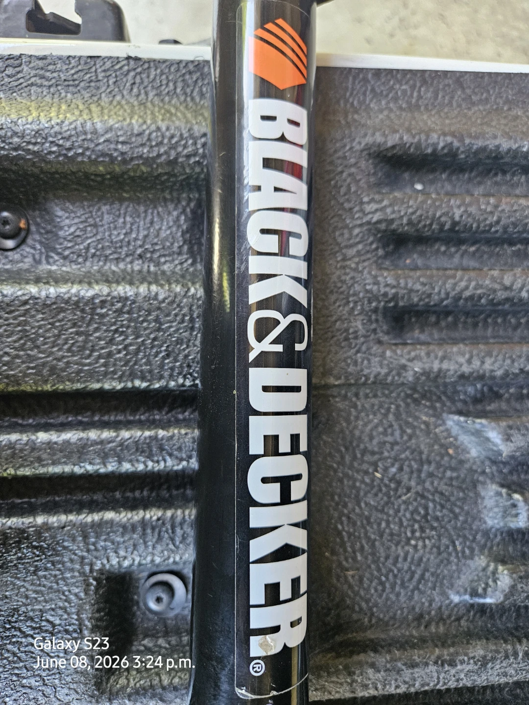 Black & Decker EdgeHOG 2-in-1 Landscape Edger - photo 3