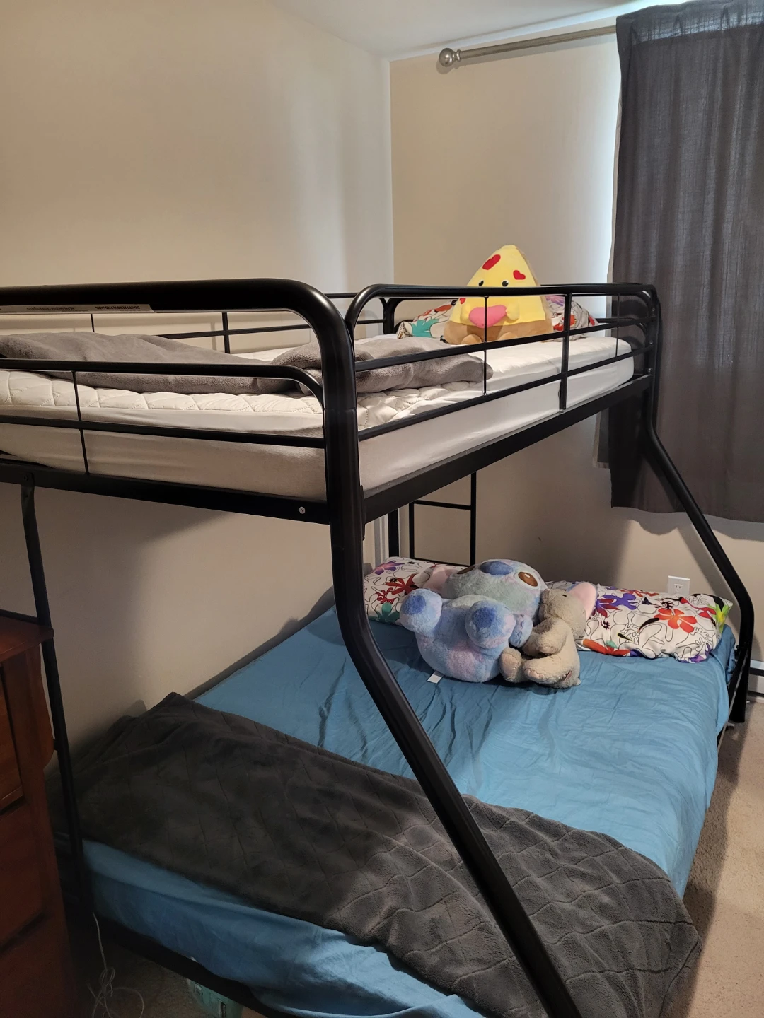 Twin over Full Metal Bunk Bed - photo 3