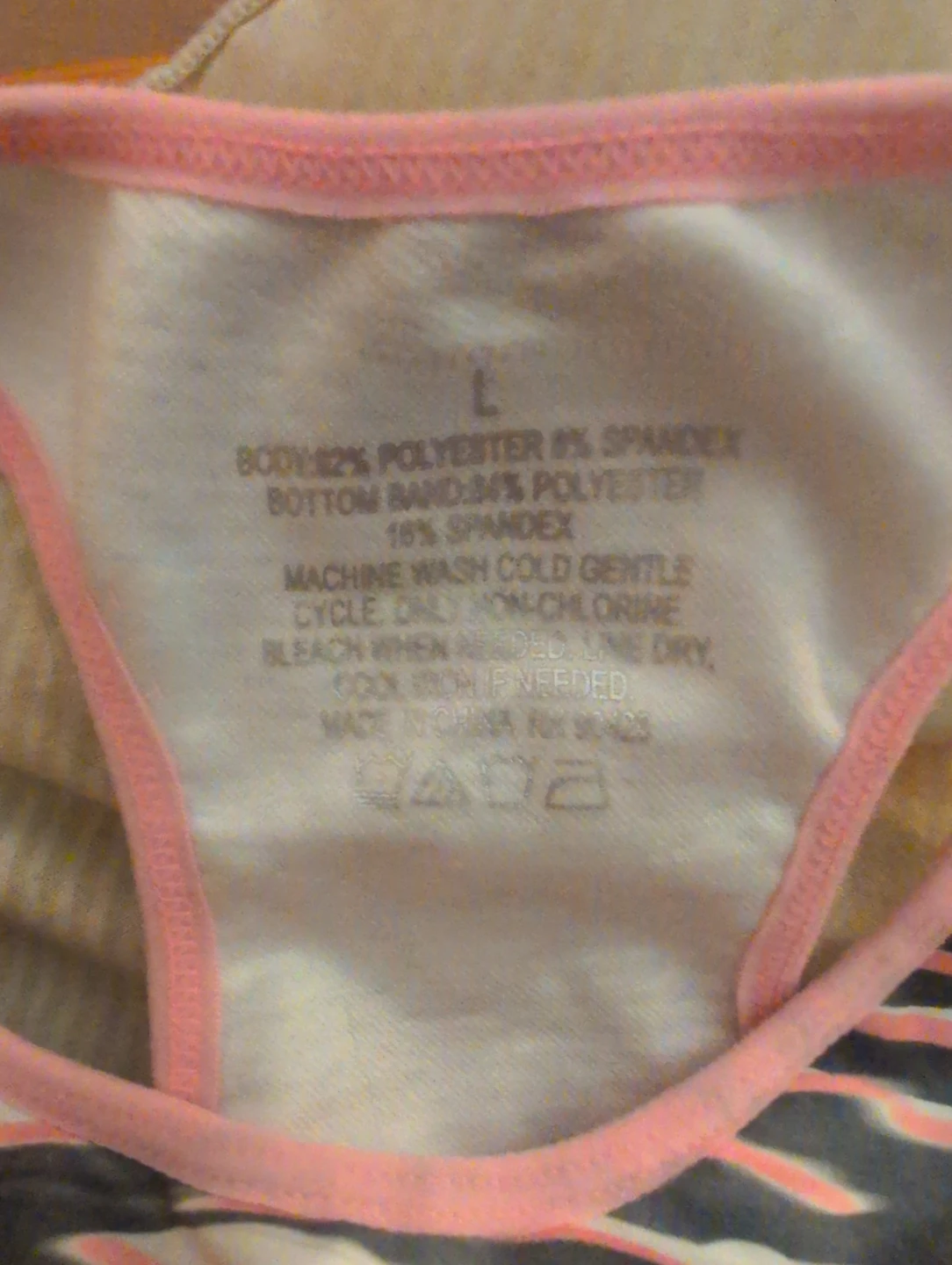 Sports Bra Size L - photo 2