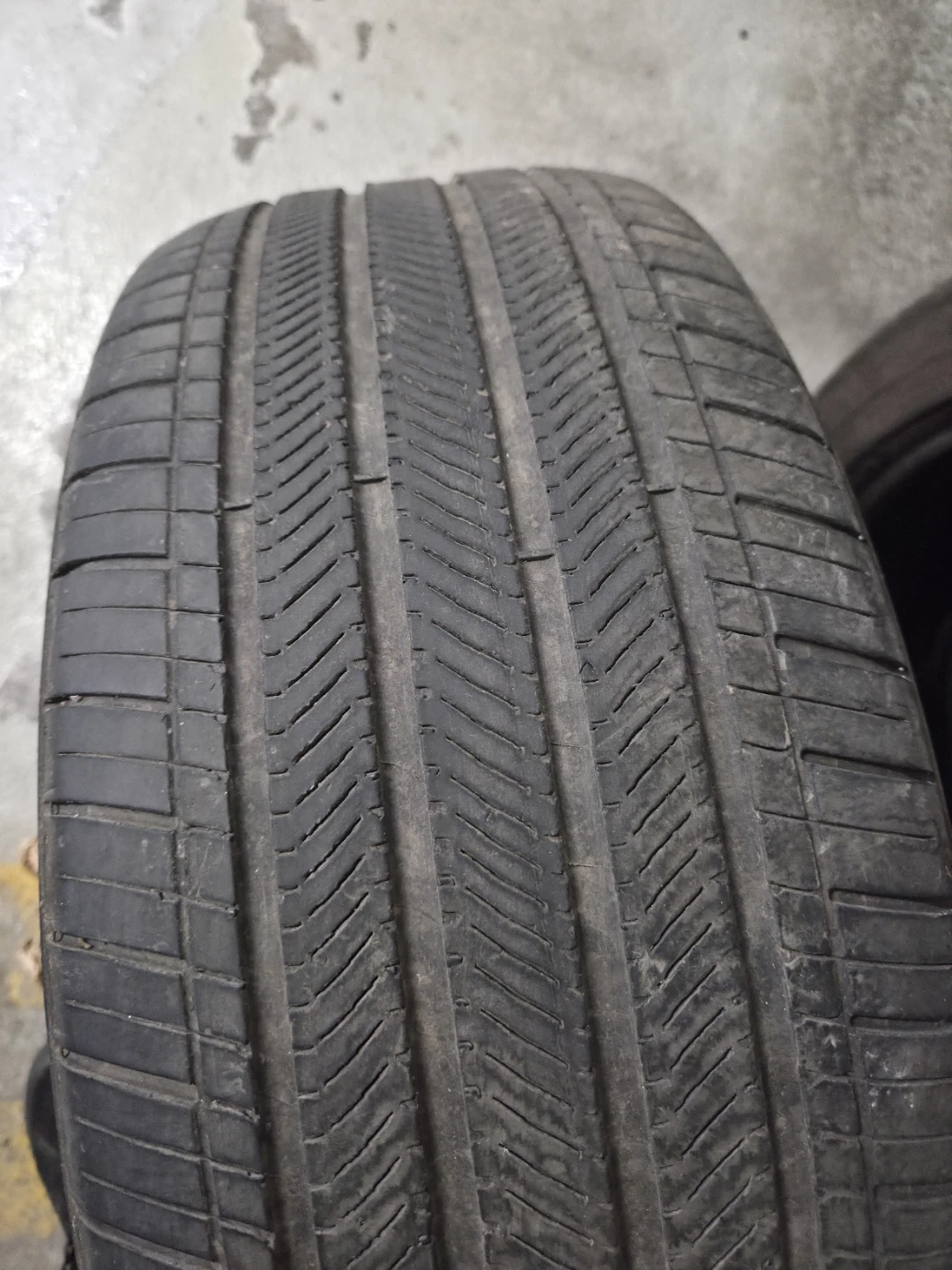 Michelin Primacy All Season Tires 235/45 R18 - photo 4