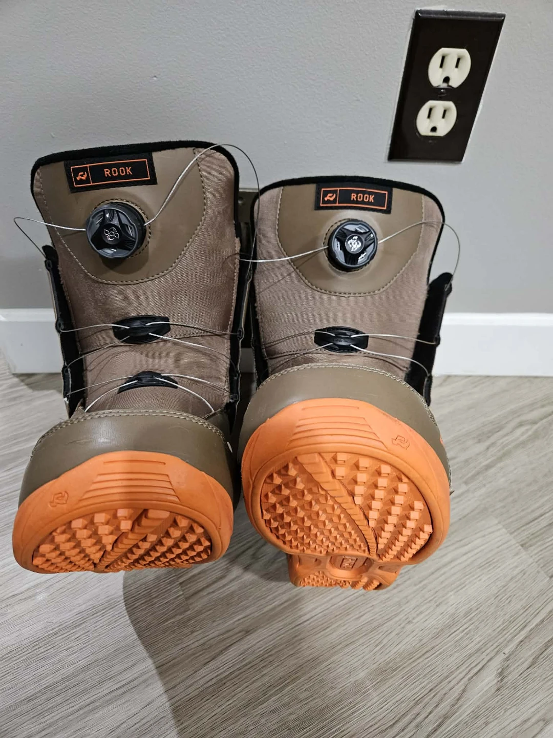 K2 Parkstar Snowboard with Bindings and Boots - photo 5