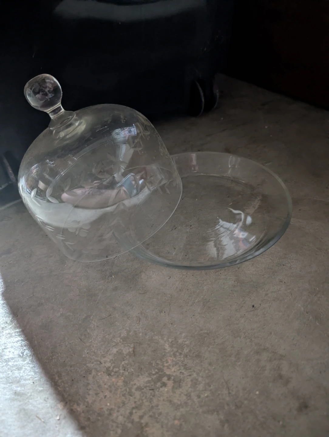 Glass Cake Dome with Plate - photo 2