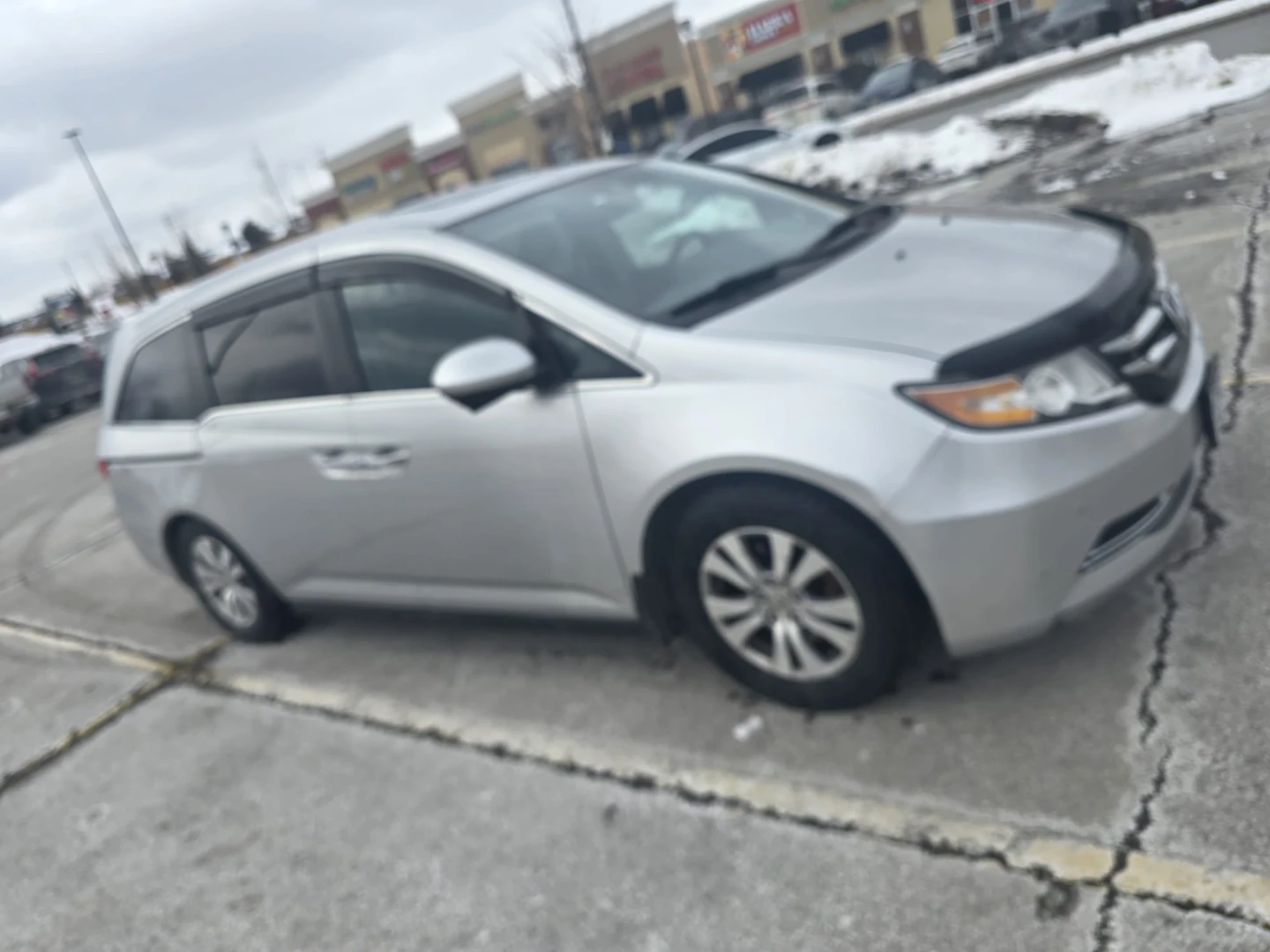 Honda Odyssey Minivan - photo 3