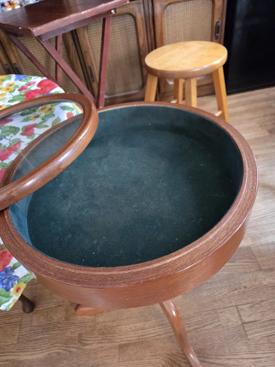 Round Wooden Side Table with Glass Top - photo 2