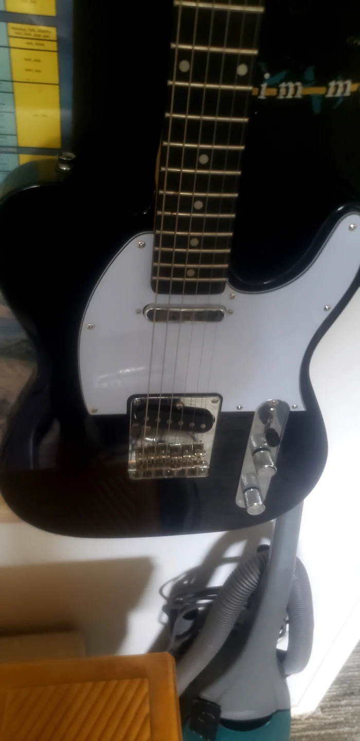 Washburn Black Tele+GigBag+Strap,(Sorry Pics are bad) - photo 2