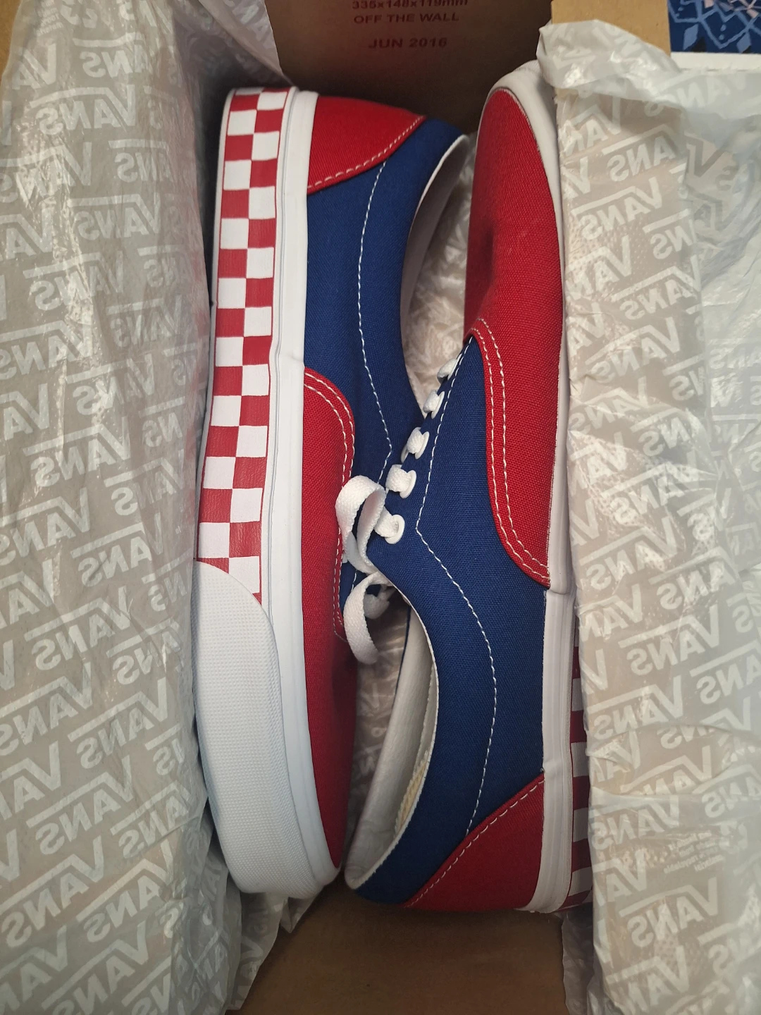 Croatia coloured Vans Era Red/Blue Checkerboard Sneakers - photo 2