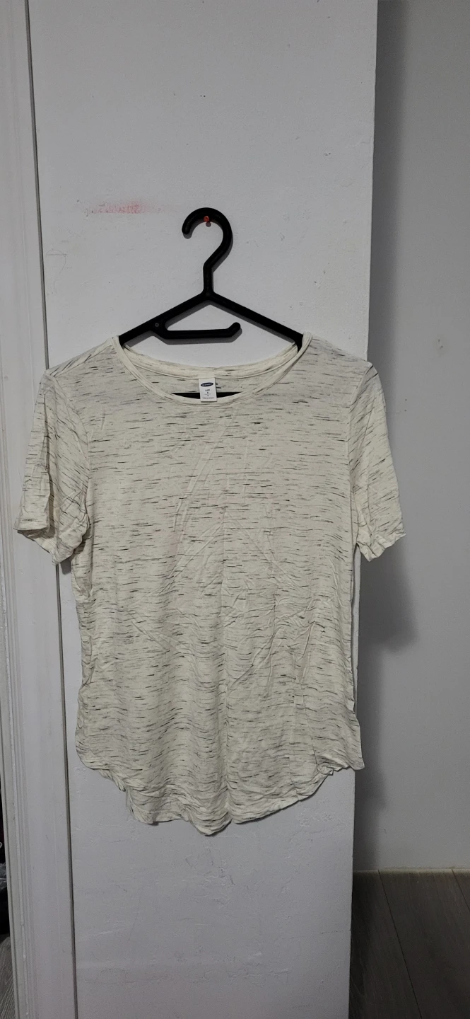 Old Navy Luxe T-Shirt⚽