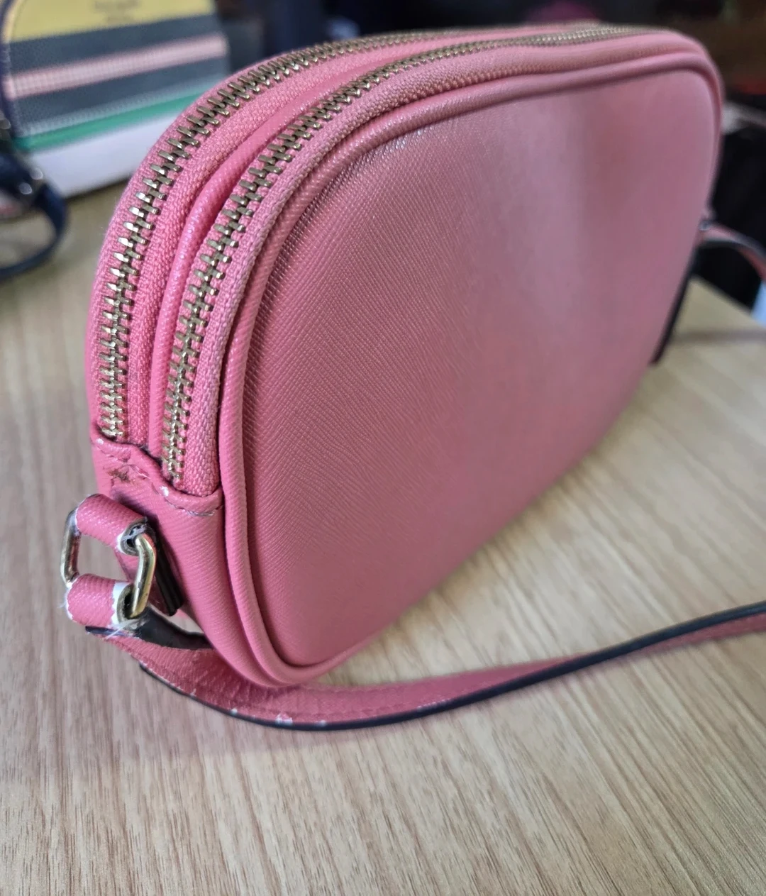 Calvin Klein Pink Crossbody Bag - photo 3
