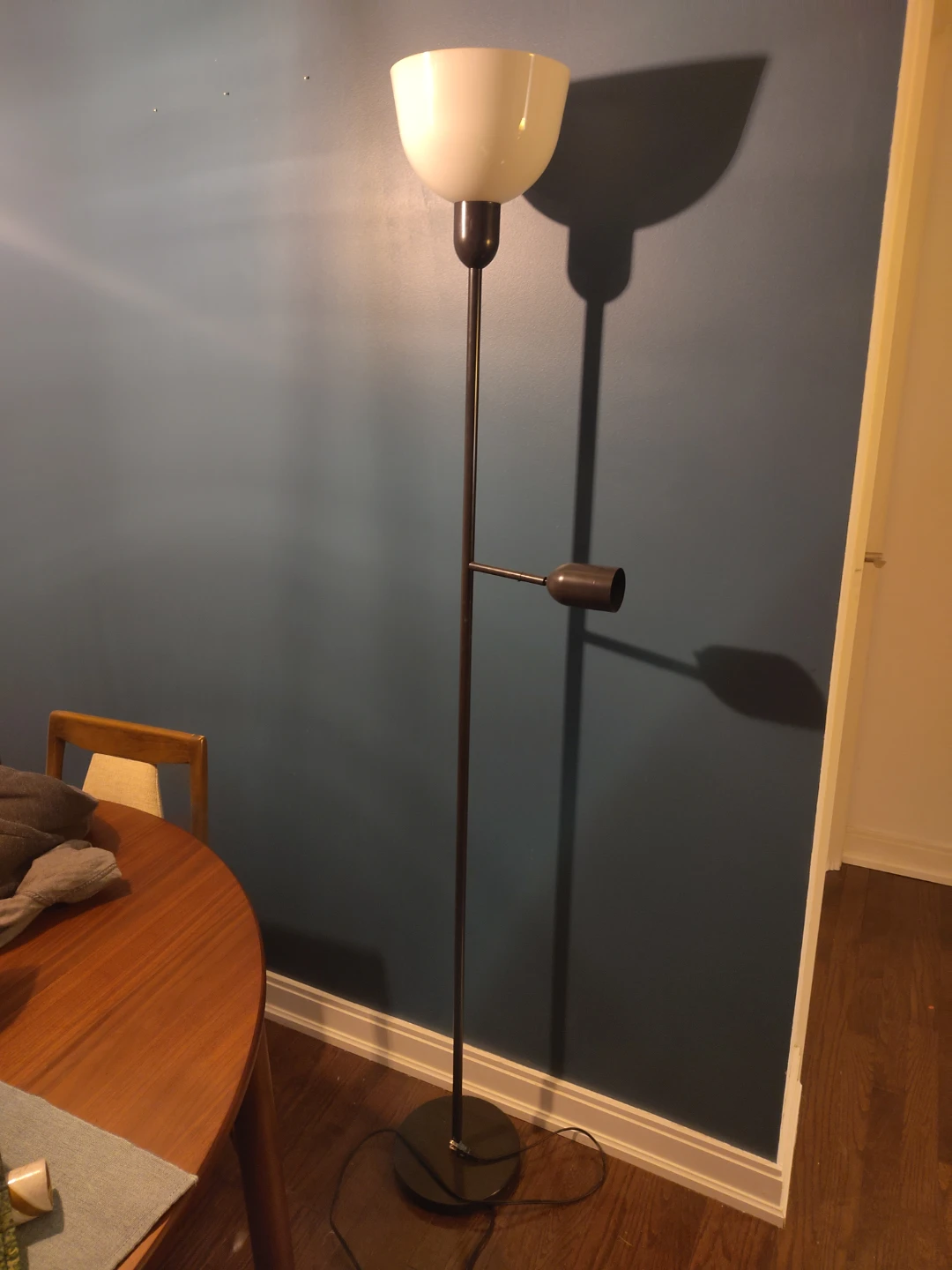Ikead Floor Lamp with Reading Light - photo 2