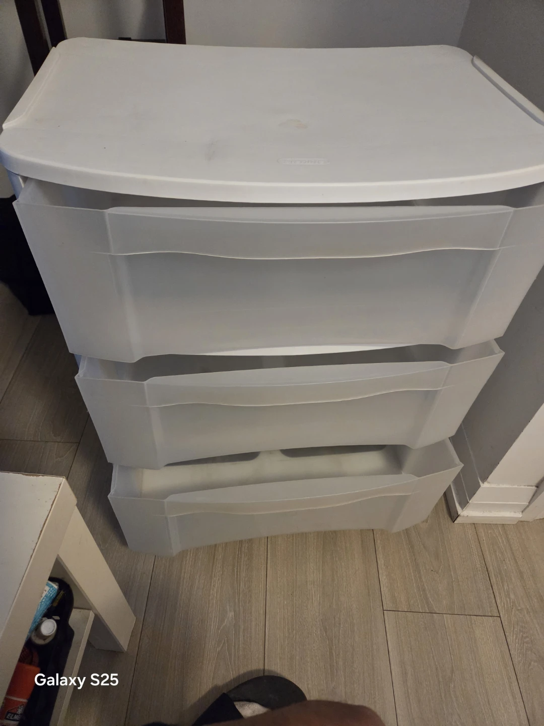 White 3-Drawer Storage Unit - photo 4
