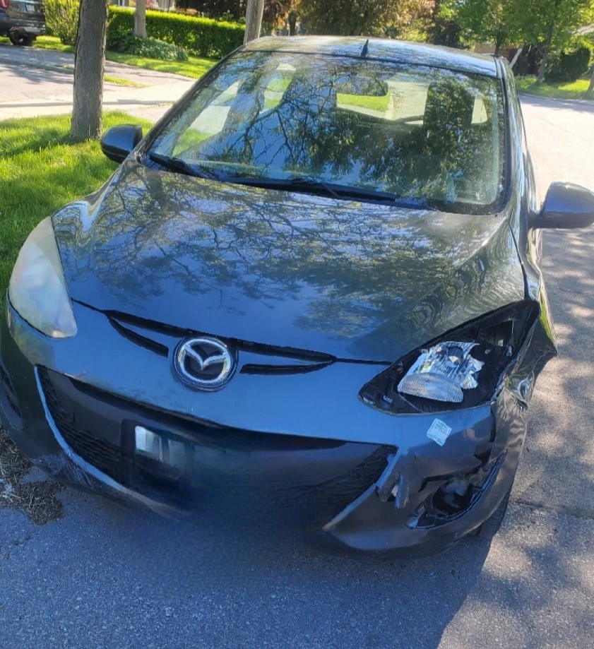 2012 Mazda 2 (Drivable)