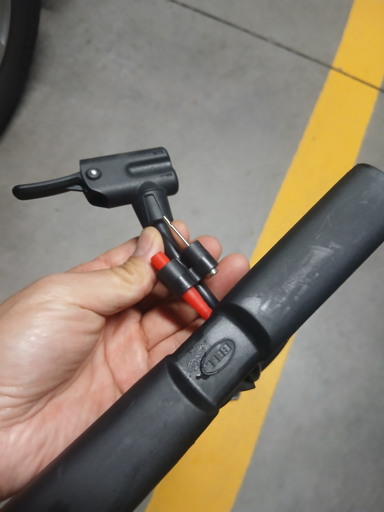 Bell Air Attack 650ii Bike Pump - photo 2