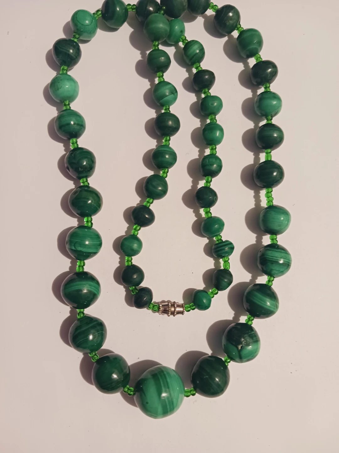 Beautiful Malachite Beaded Necklace - photo 4