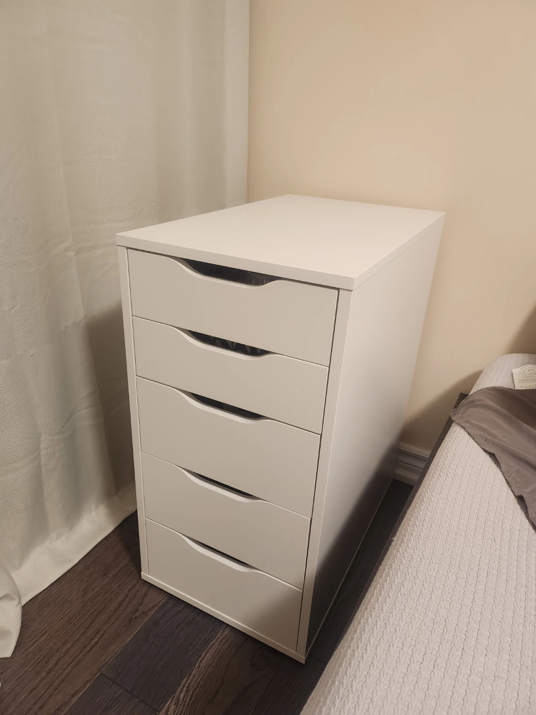 White IKEA Alex 5-Drawer unit