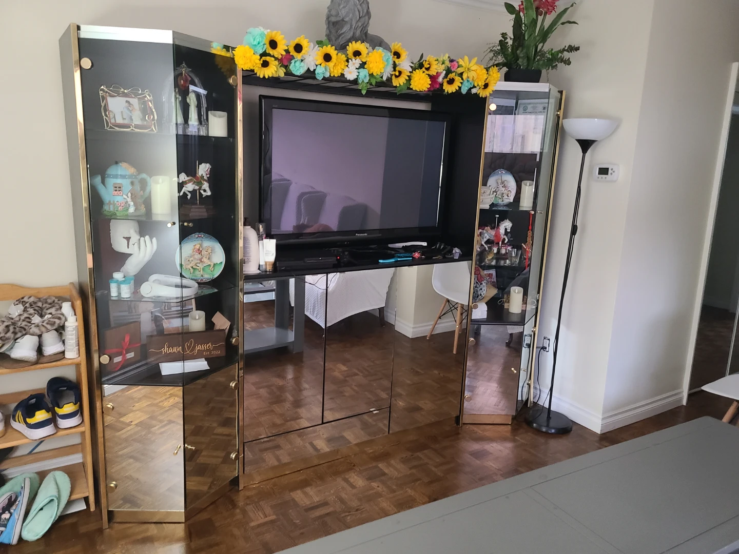 Mirrored Entertainment Unit with Gold Trim - photo 2