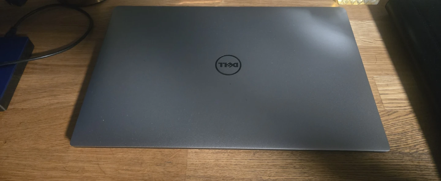 Dell XPS Laptop⚽️