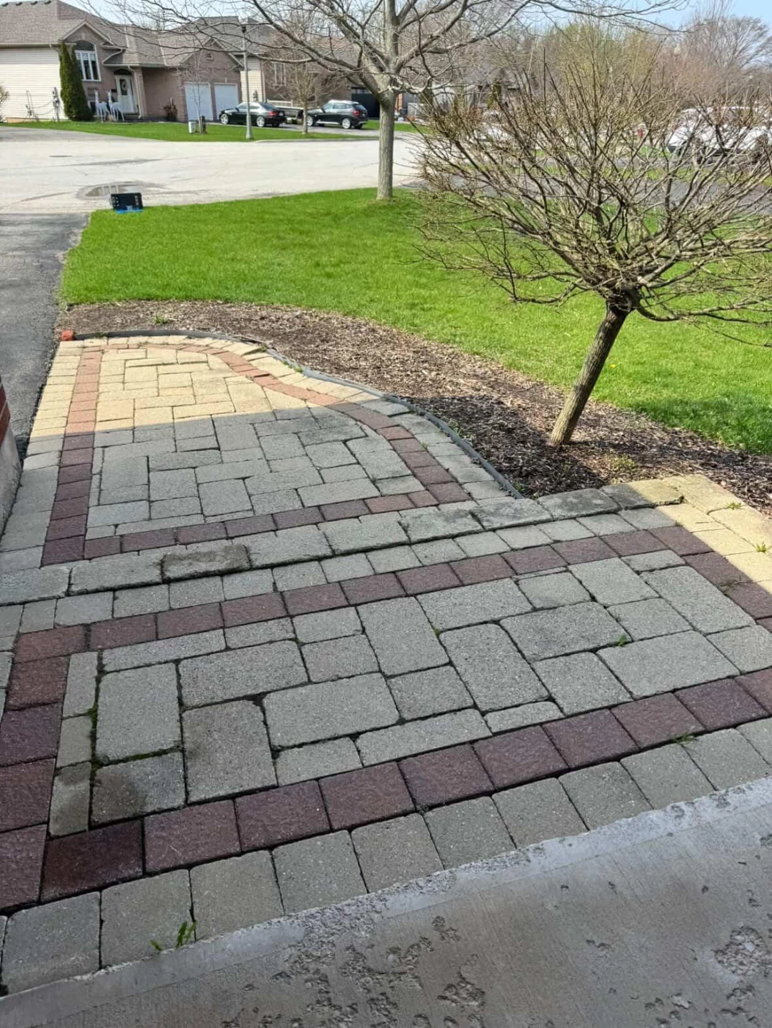 FREE Interlocking Pavers for Walkway and Steps - photo 2
