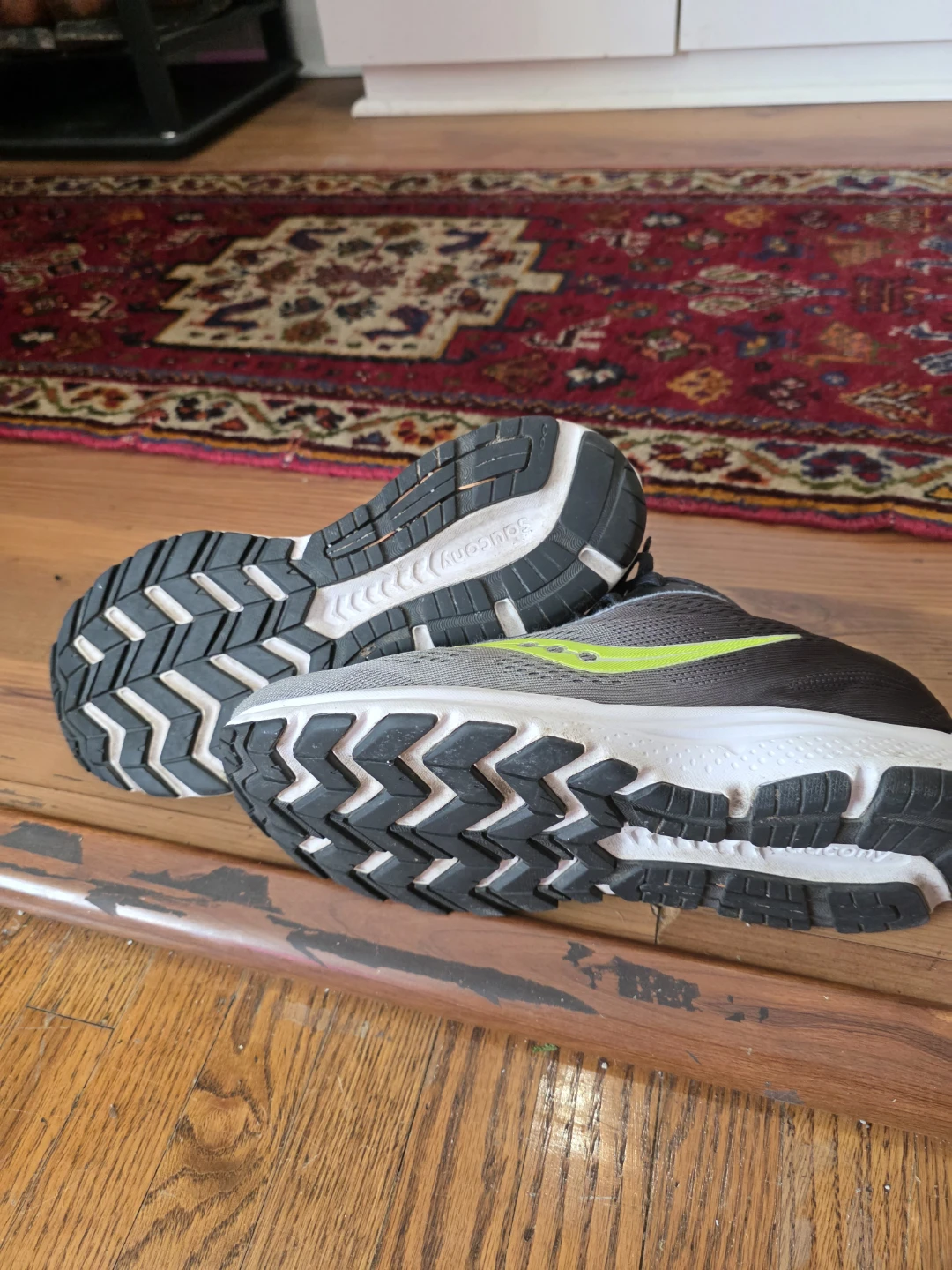 Saucony Men's Running Shoes Size 9.5 - photo 4
