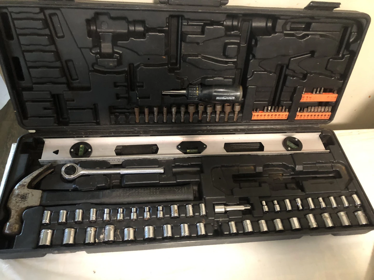 Mastercraft 200-Piece Tool Set - photo 3