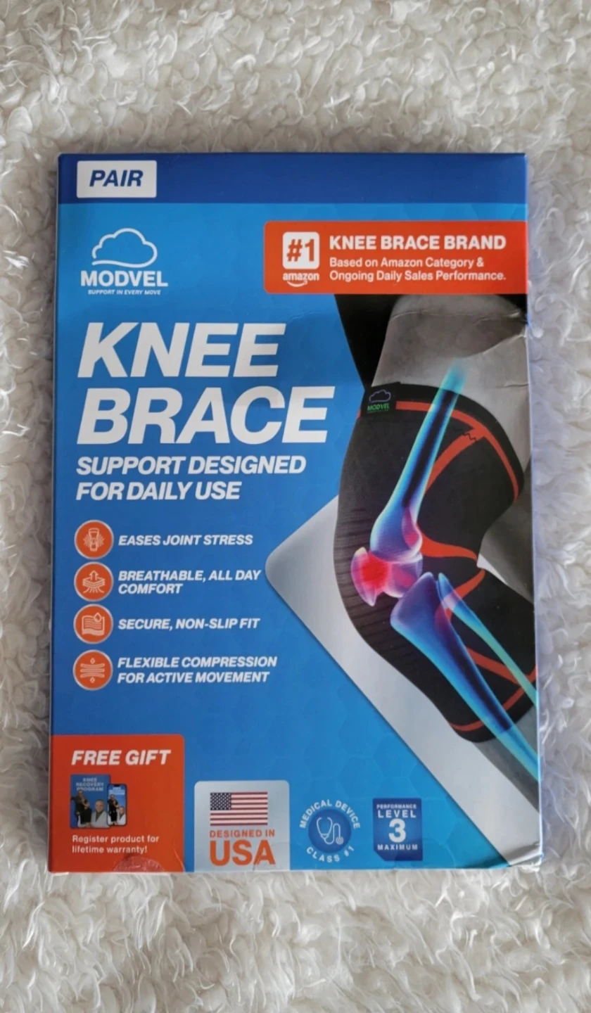 Modvel Knee Brace Pair - XL ⚽