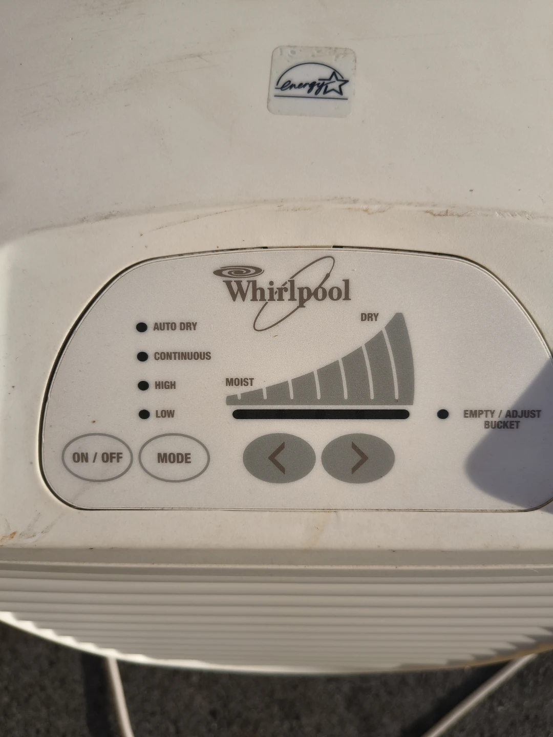 Whirlpool dehumidifier - photo 2