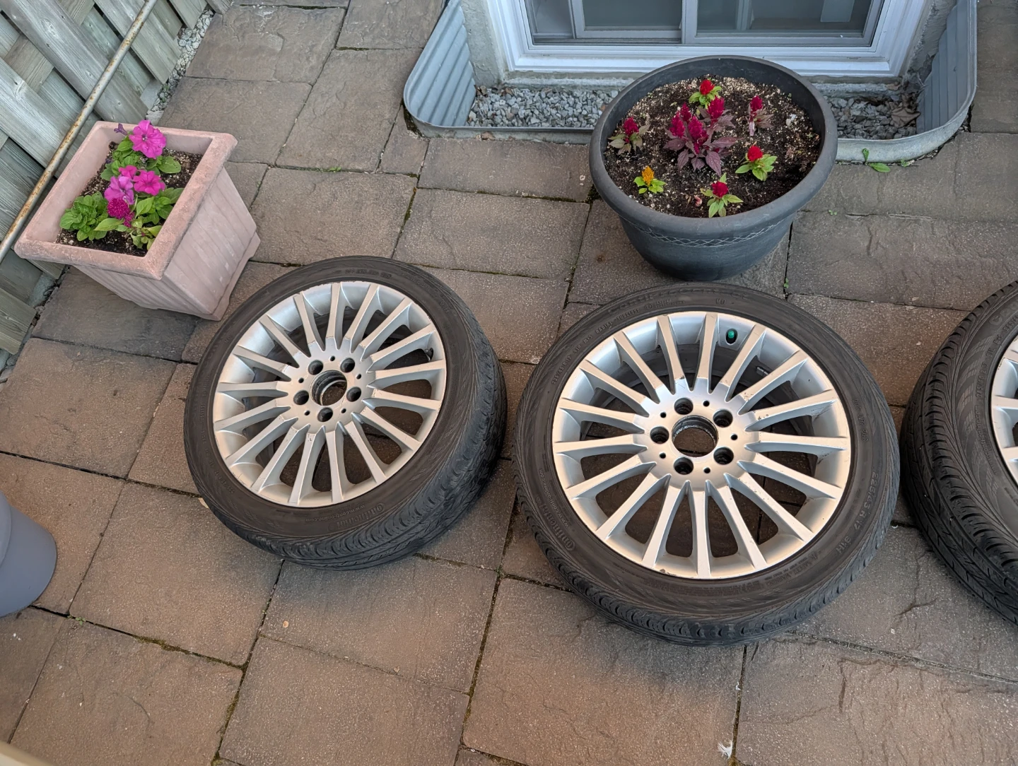 Set of 4 Alloy Wheels with Continental Tires - photo 3