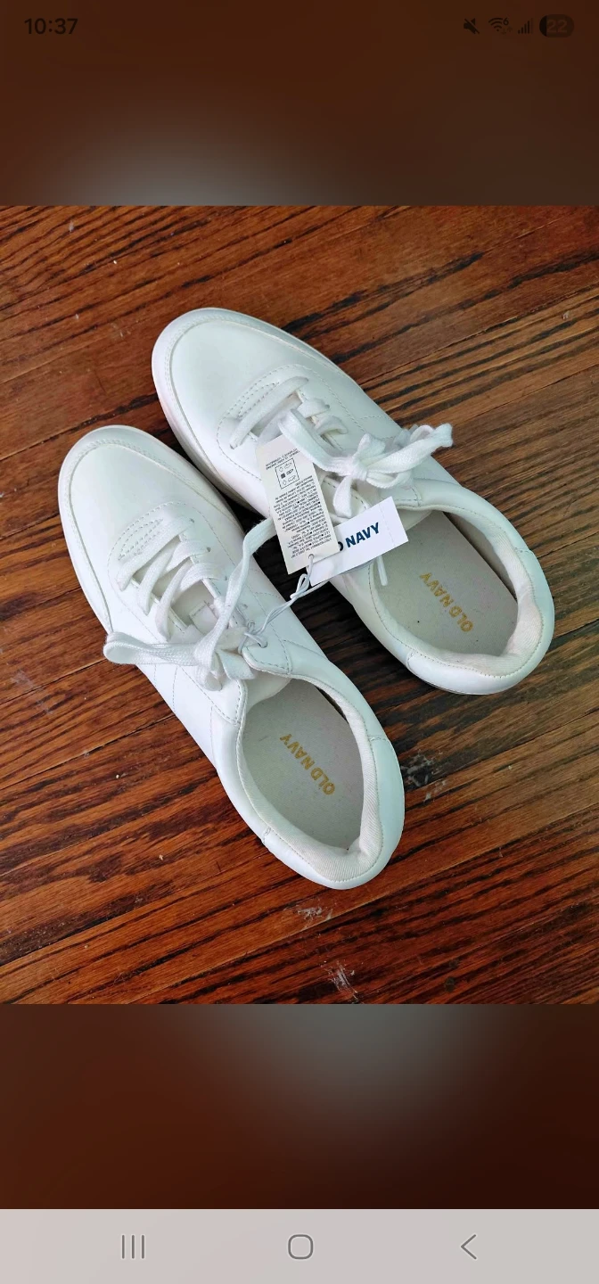 Old Navy Classic White Sneakers Size 8