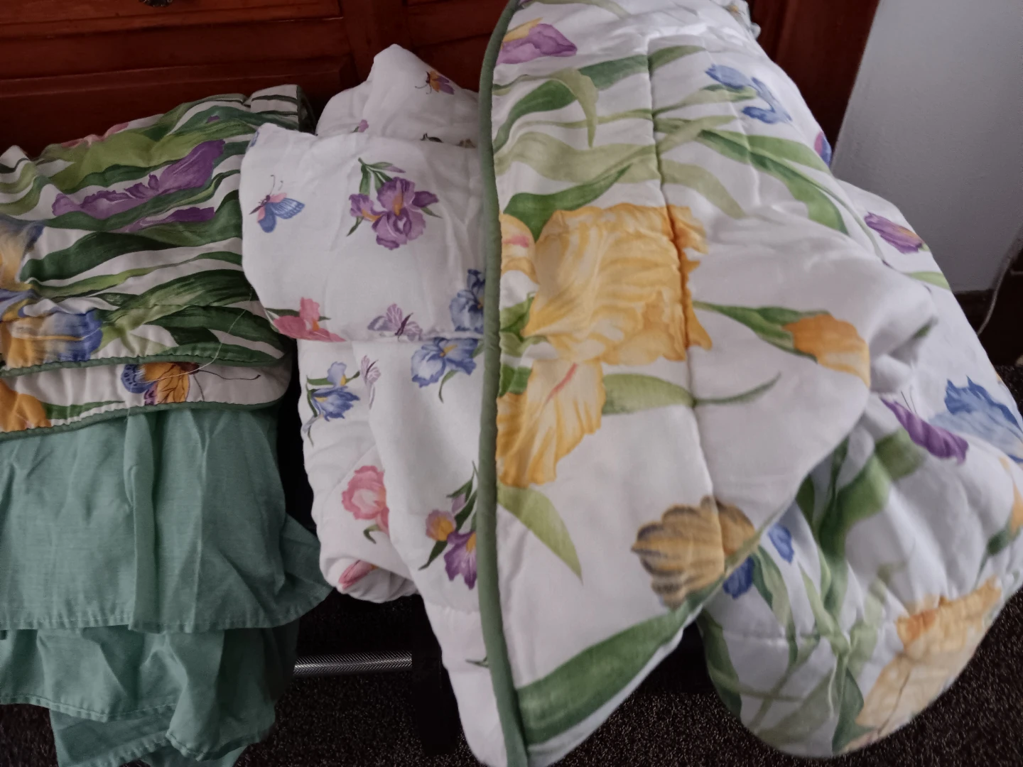 Full size floral bedset - photo 2
