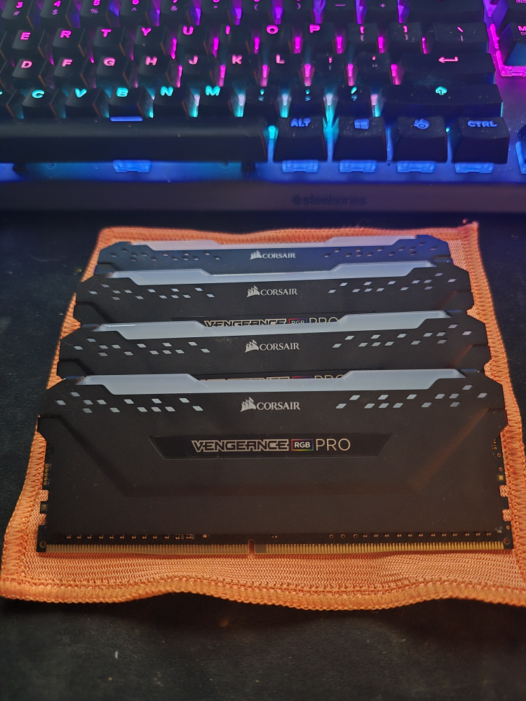 Corsair Vengeance RGB Pro DDR4 32GB (8GBx4) 3600MHz RAM - photo 3