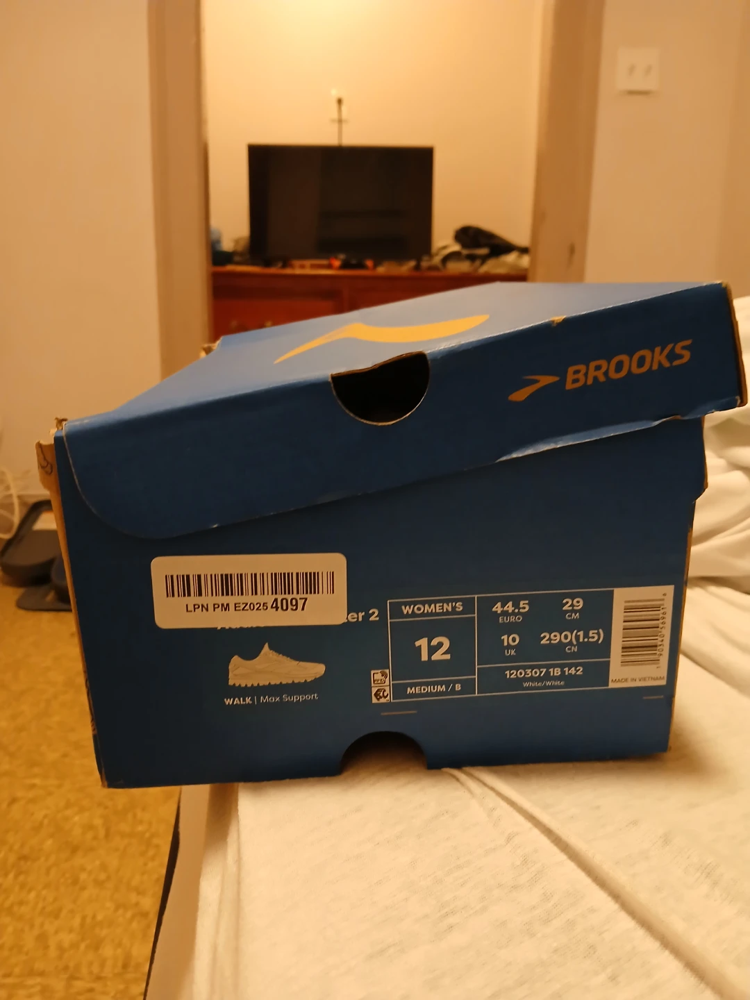 Brooks Women's Running Shoes - White - Size 12