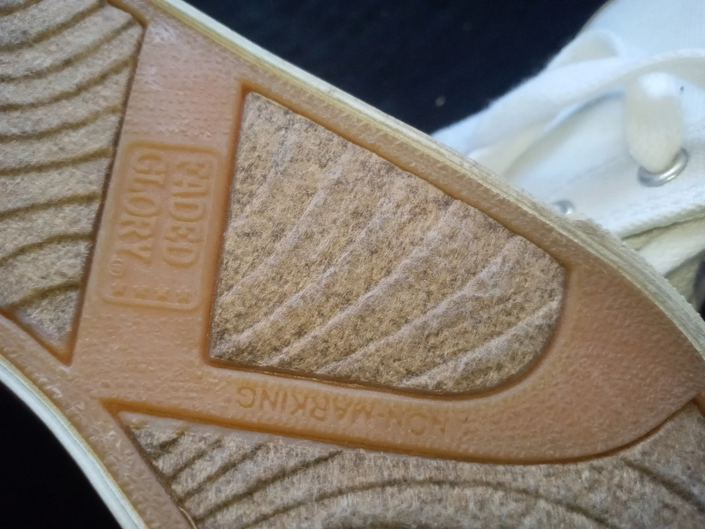 Faded Glory White High-Top Sneakers Size 8 - photo 2