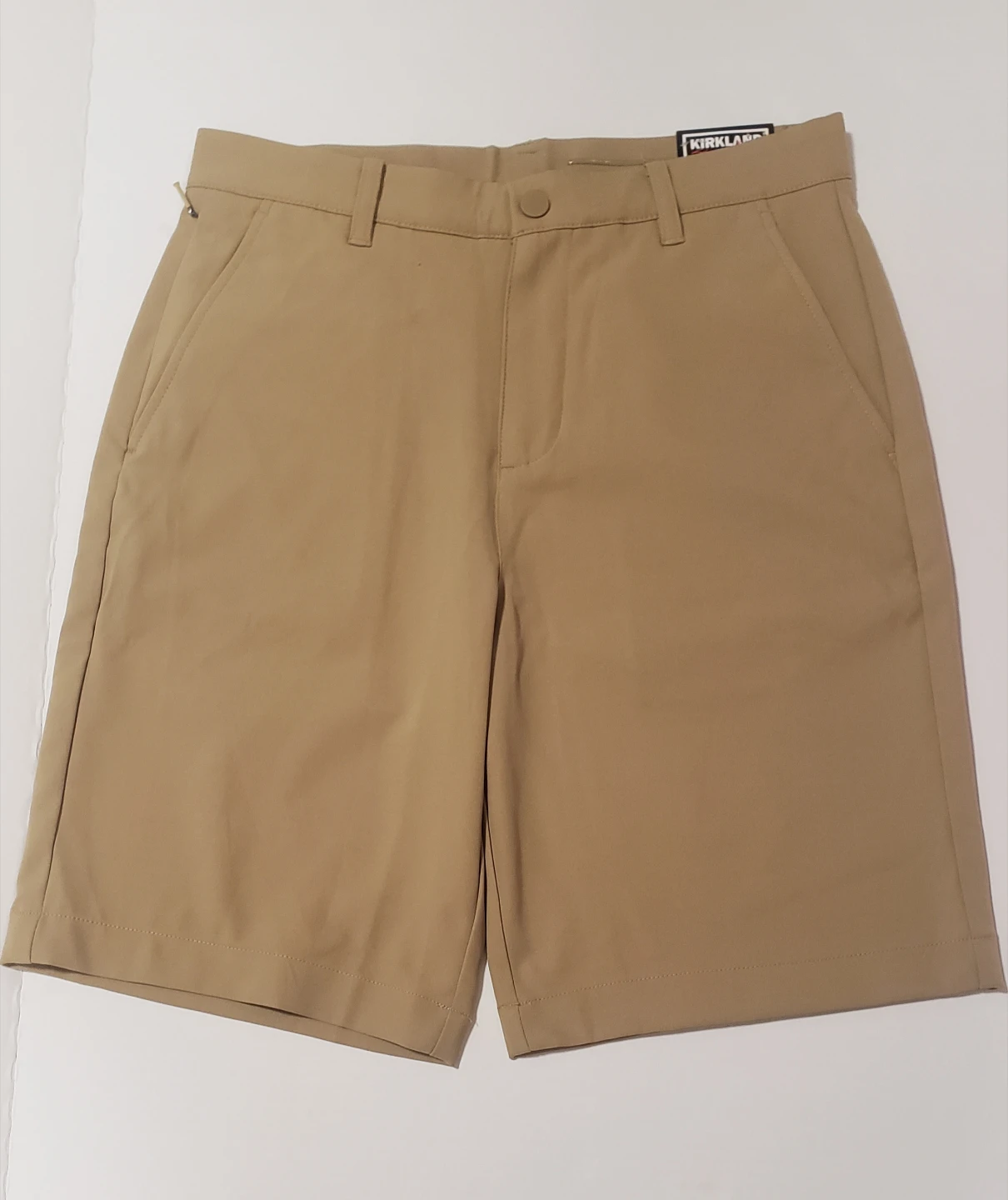 Brand new Kirkland Signature Mens Khaki Short Size 30