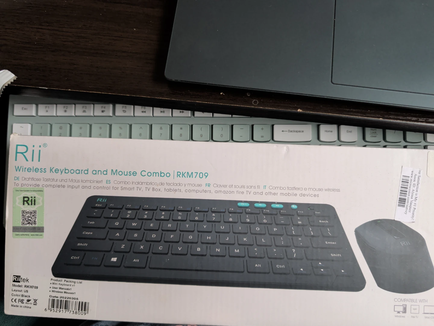 Rii Wireless Keyboard and Mouse Combo RKM709