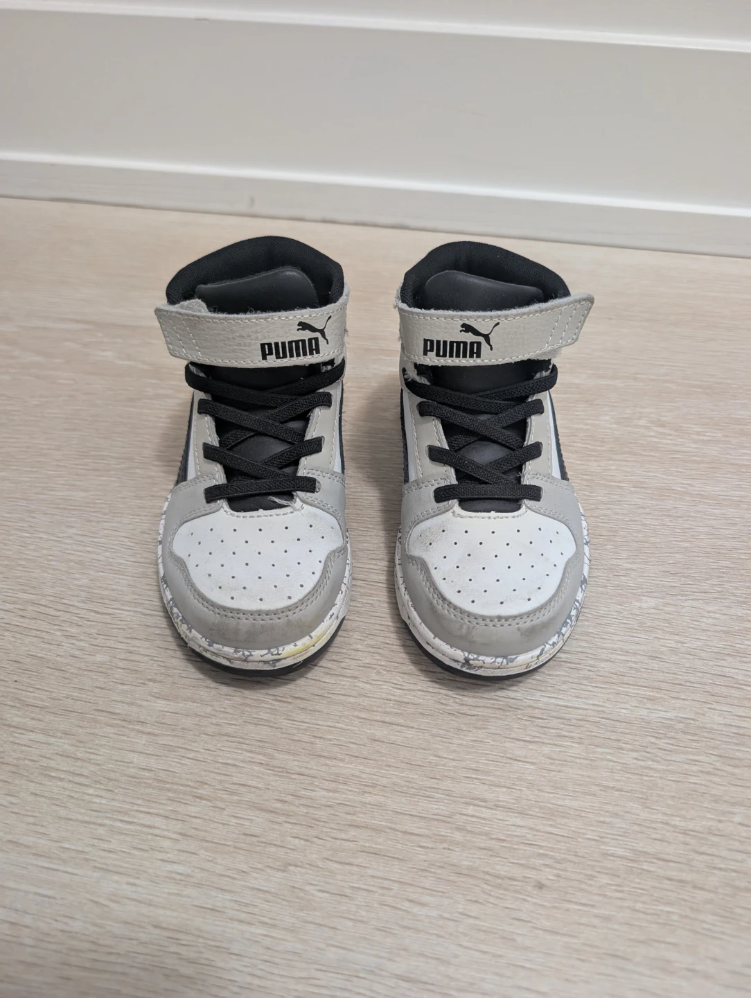 Puma Rebound LayUp Mid toddler sneakers - photo 2