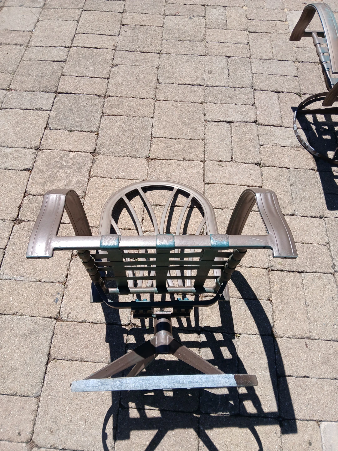 Set of 4 Metal Patio Swivel Chairs with Teal Straps - photo 2