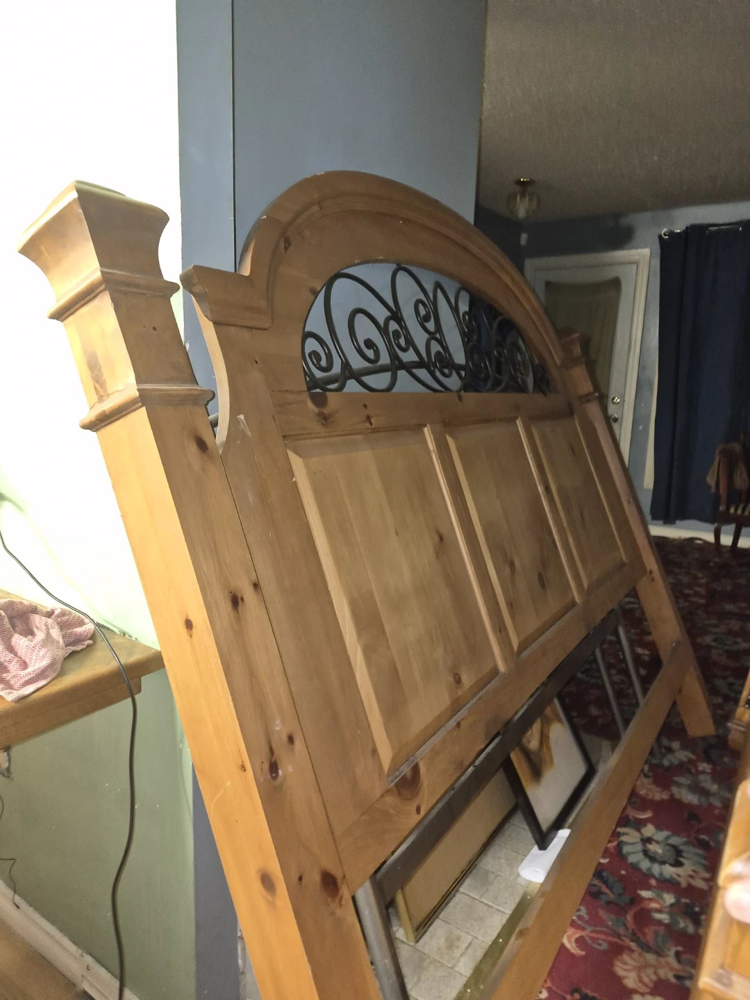 Wooden Headboard with Metal Insert - photo 3