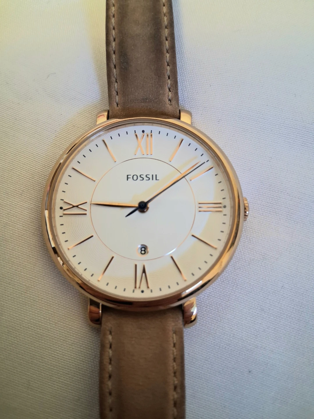 WOMEN'S FOSSIL WATCH WITH TAN LEATHER STRAP