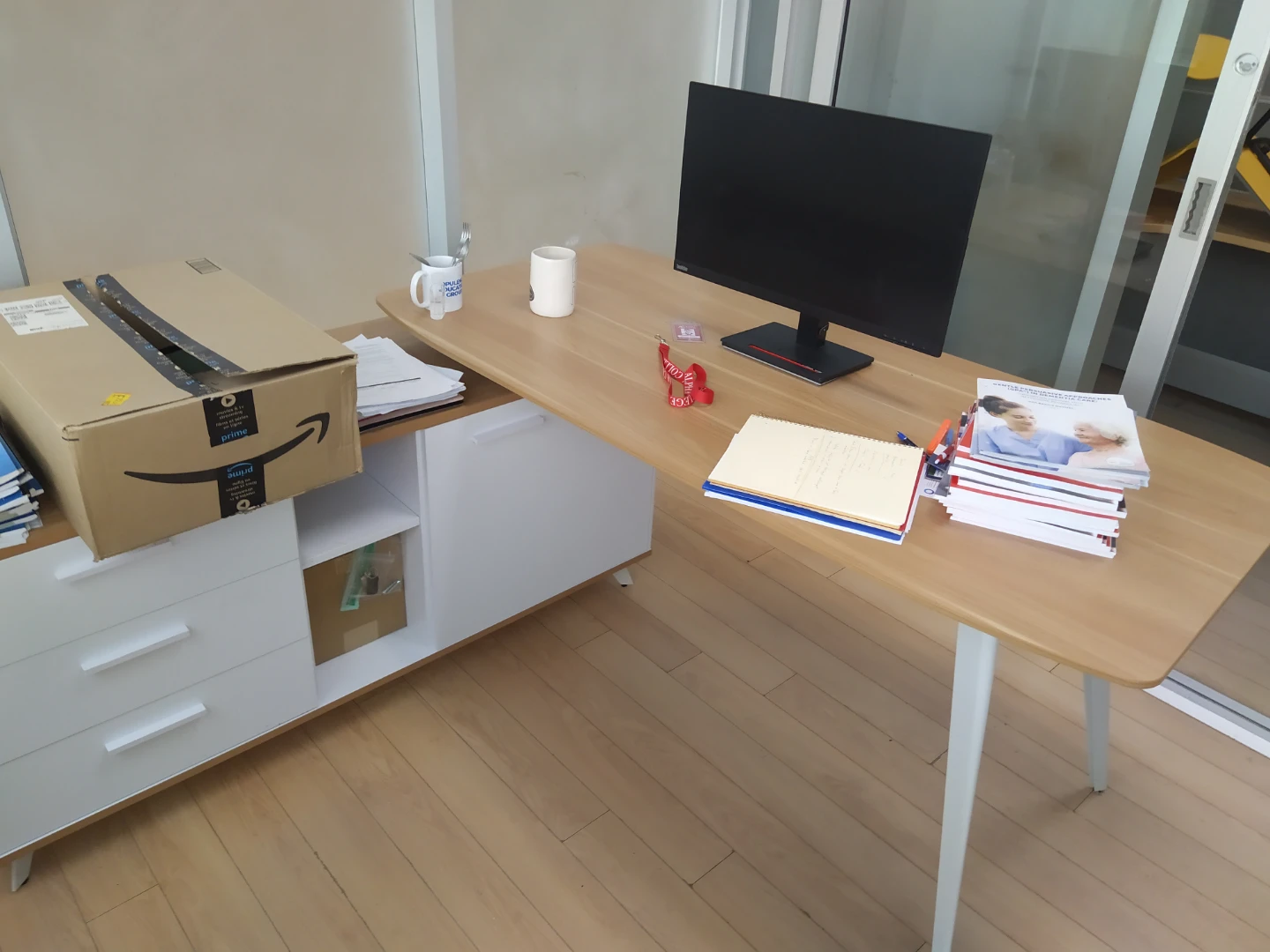 Office Desk and closet - photo 5