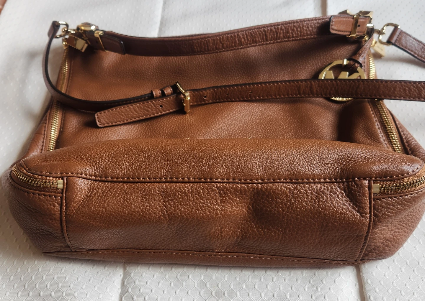 Michael Kors Bedford Large Brown Pebbled Leather Shoulder Bag - photo 2