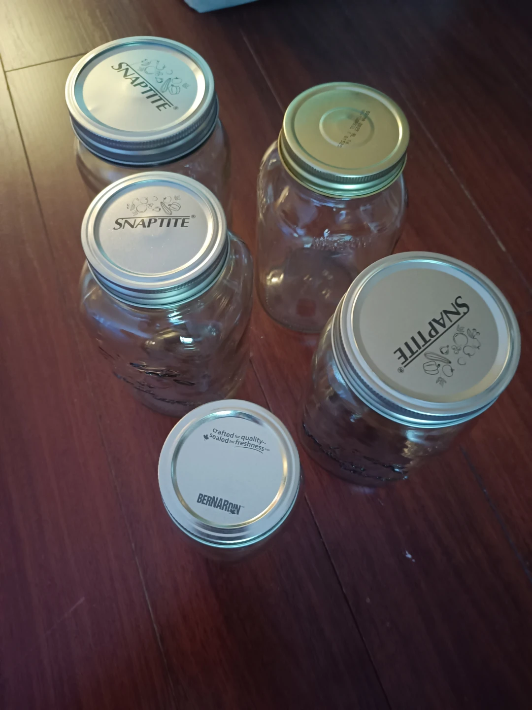 5 Glass Mason Jars with Lids - photo 2