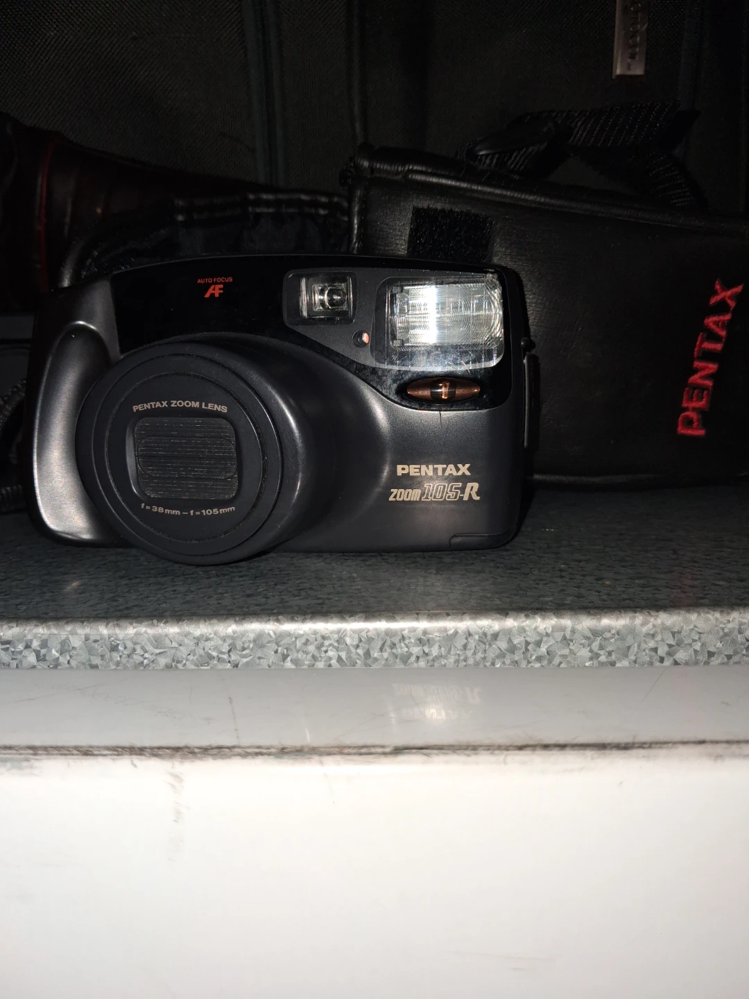 Pentax Zoom 105-R Point and Shoot Camera - photo 4