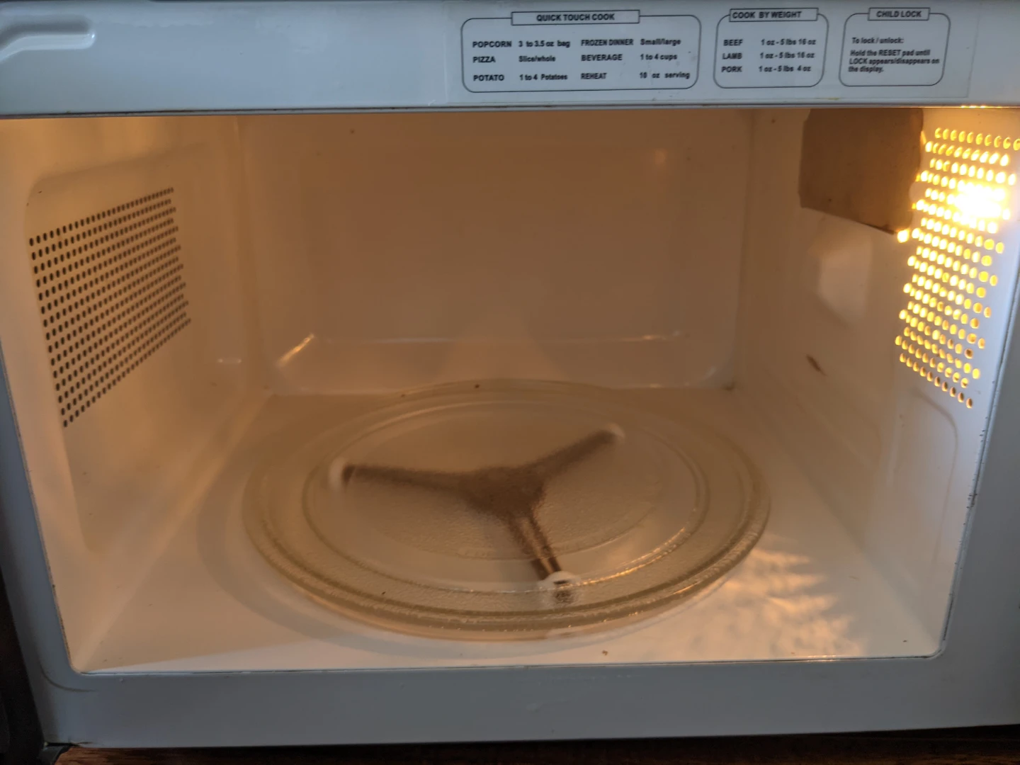 RCA Microwave Oven - heating but plate not rotating - photo 2