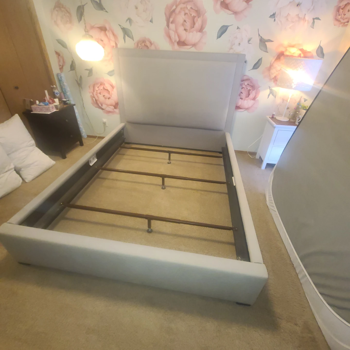 Crate and barrel queen bedframe