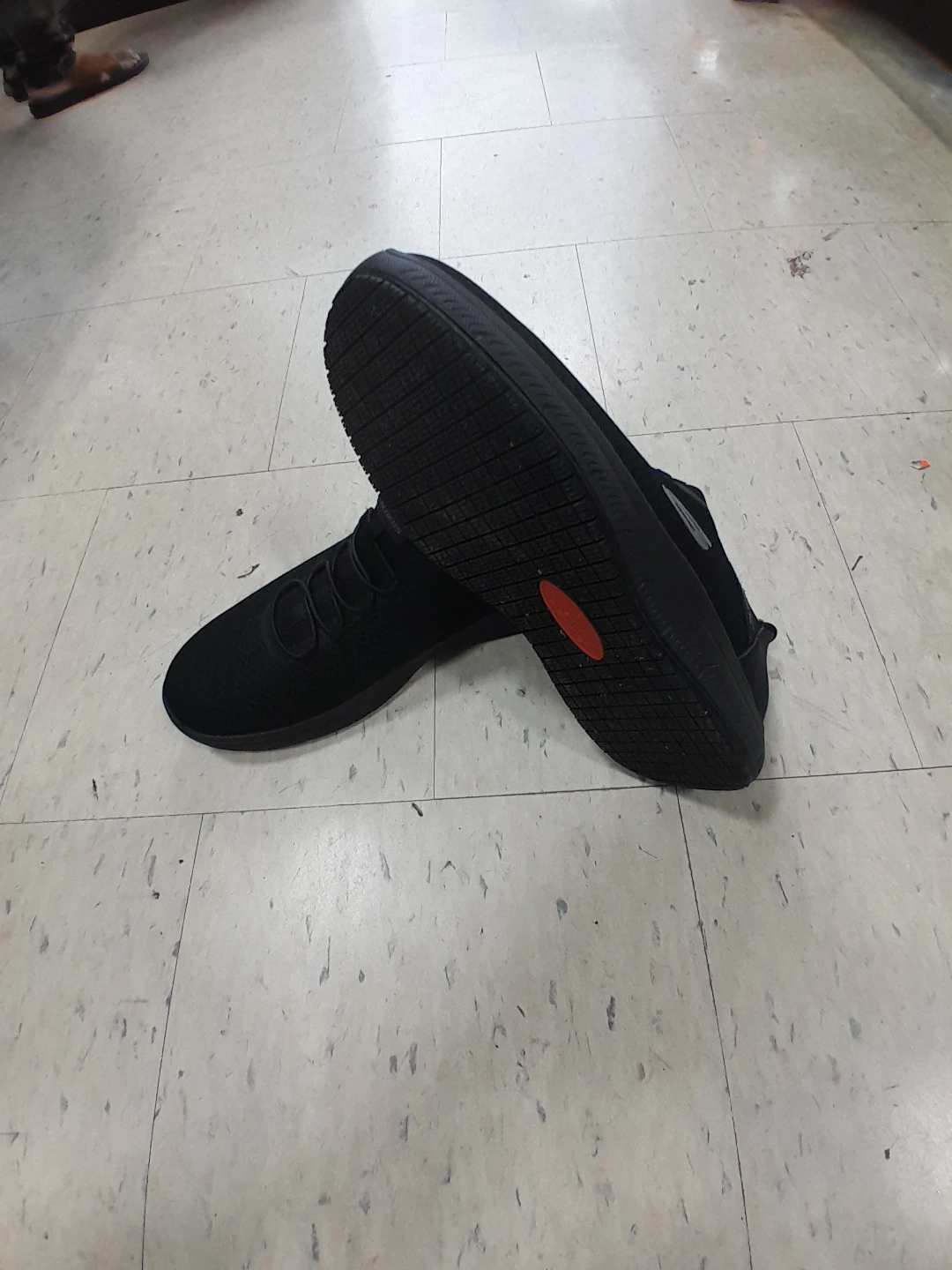 Skechers Women's Black Slip-On Sneakers Elite Size 13 - photo 5